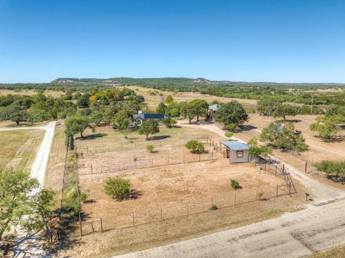 Villa Casa Bonita Firepit-Grill & Hill Country Views! Fredericksburg Exterior foto